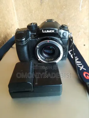 Lumix GH4 Camera (Body Only)