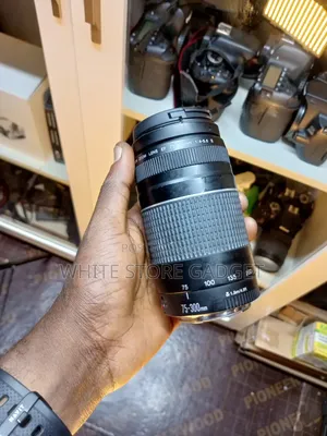 Canon EF 75-300mm F/4-5.6 III Telephoto Zoom Lens