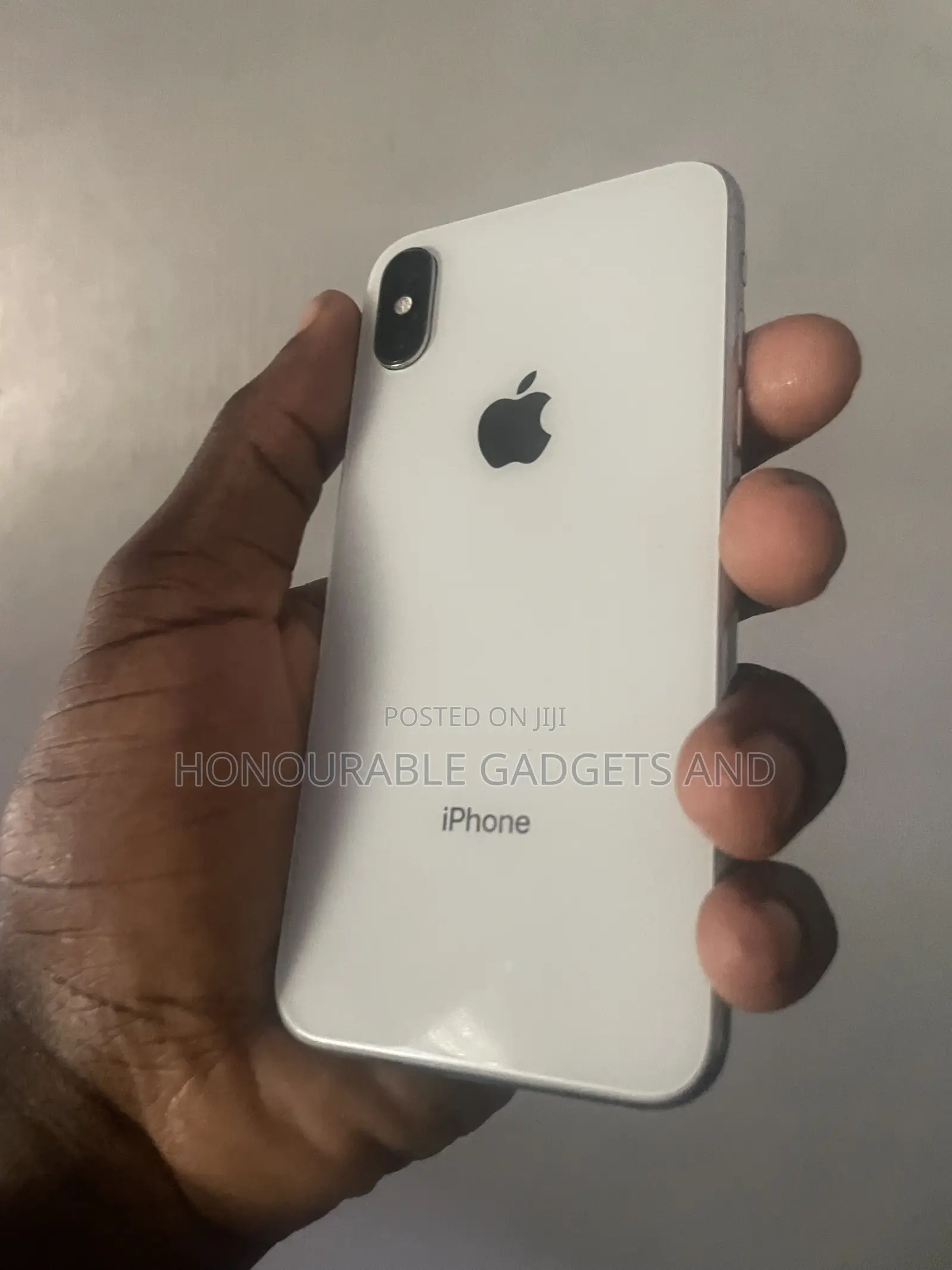 Apple iPhone X 64 GB White