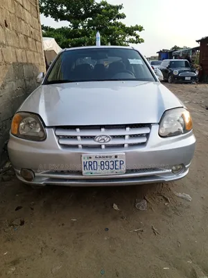Hyundai Accent 1.3 Si Automatic 2003 Silver