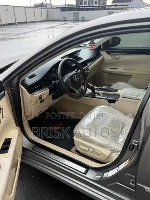 Lexus ES 350 FWD 2014