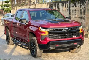 Chevrolet Silverado 1500 2023 Red