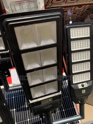 Start AKT Solar Street Light 300Watts