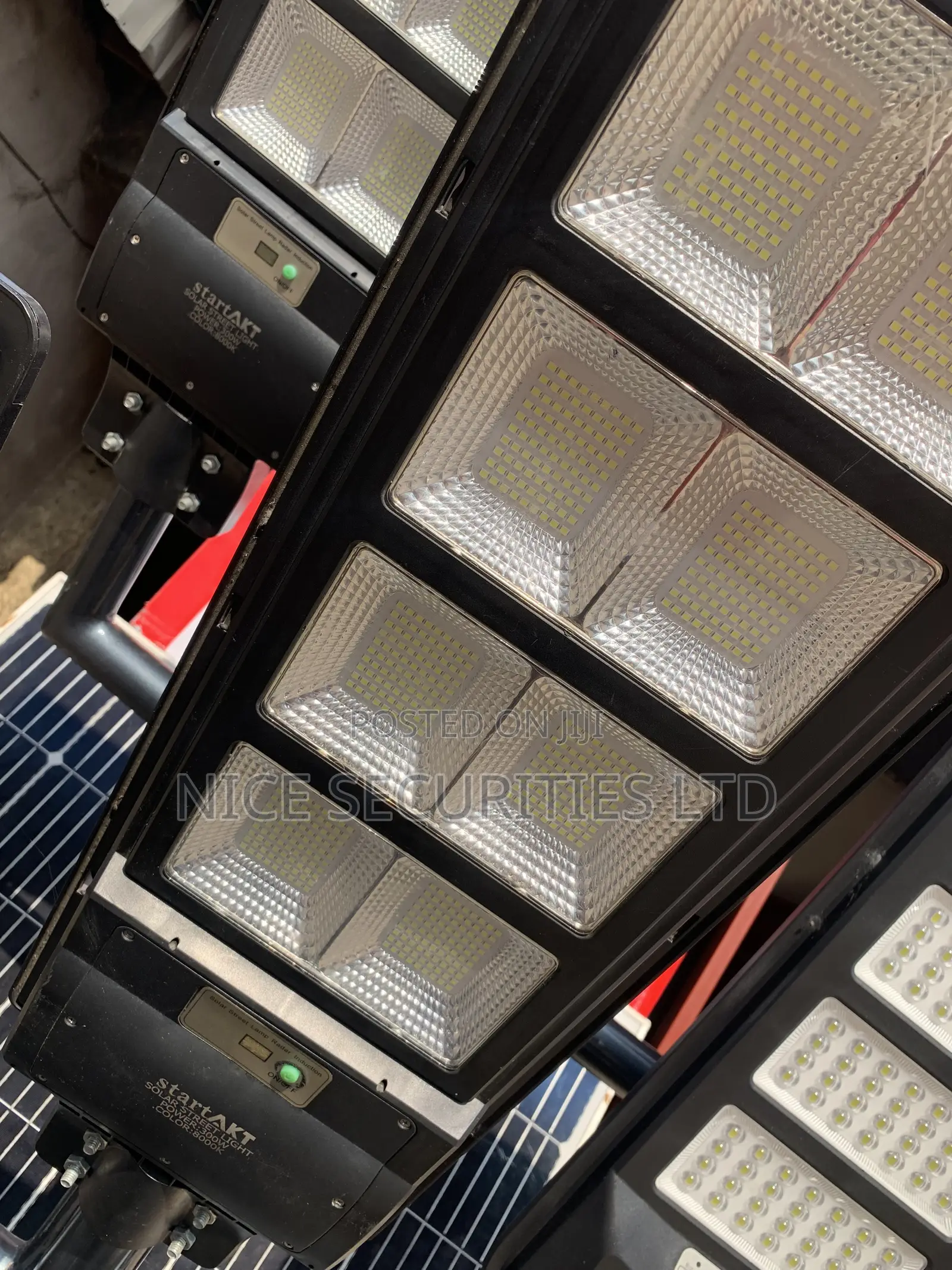 Start AKT Solar Street Light 300Watts