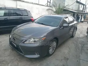 Lexus ES 2013 Gray