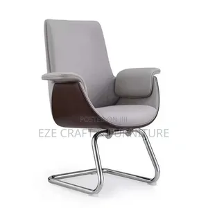 Boss Cushion Visitors Chair