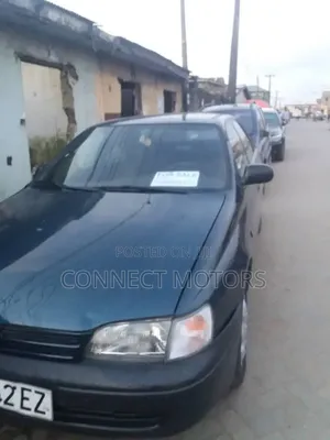 Toyota Carina E 1995 Green