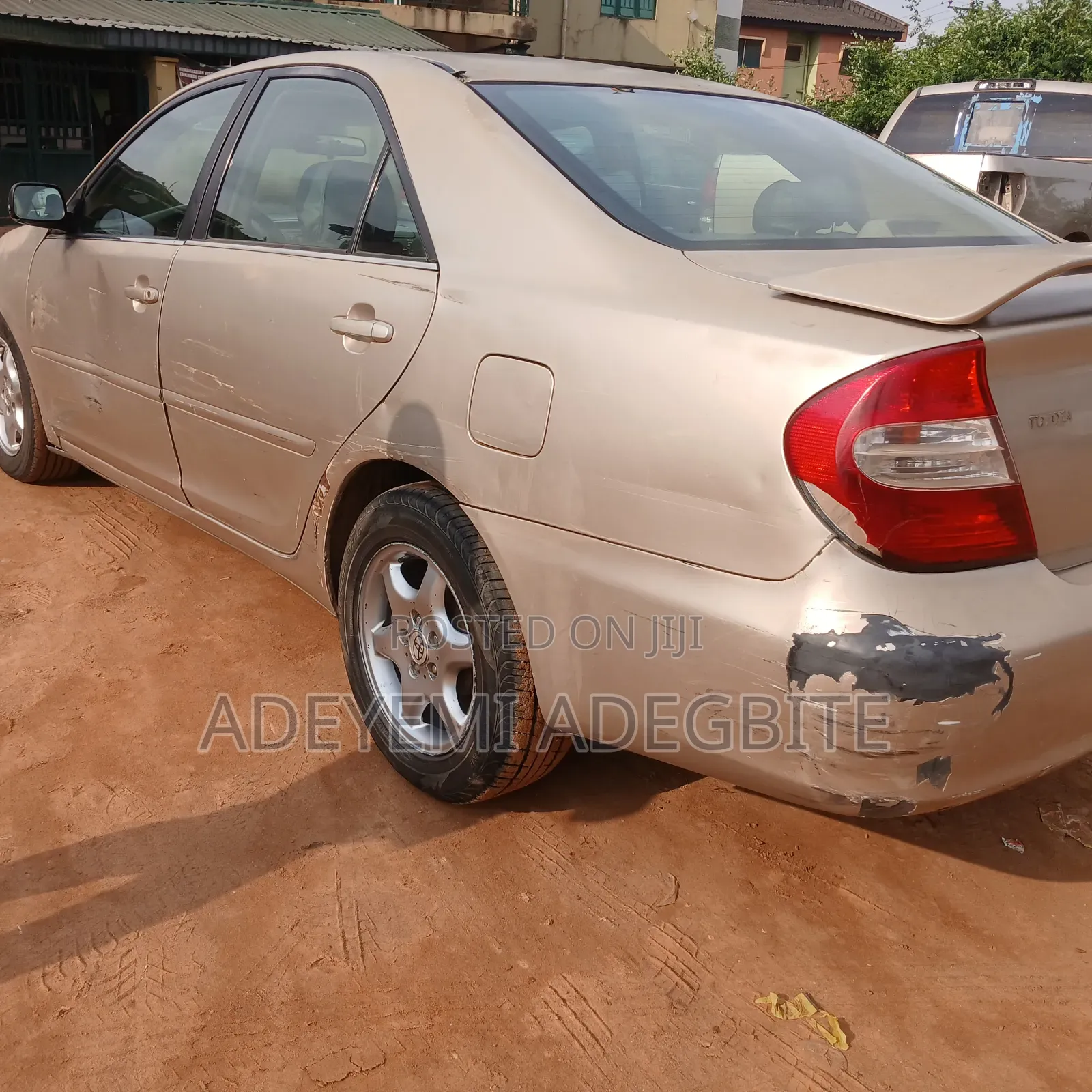 Toyota Camry 2004 Gold