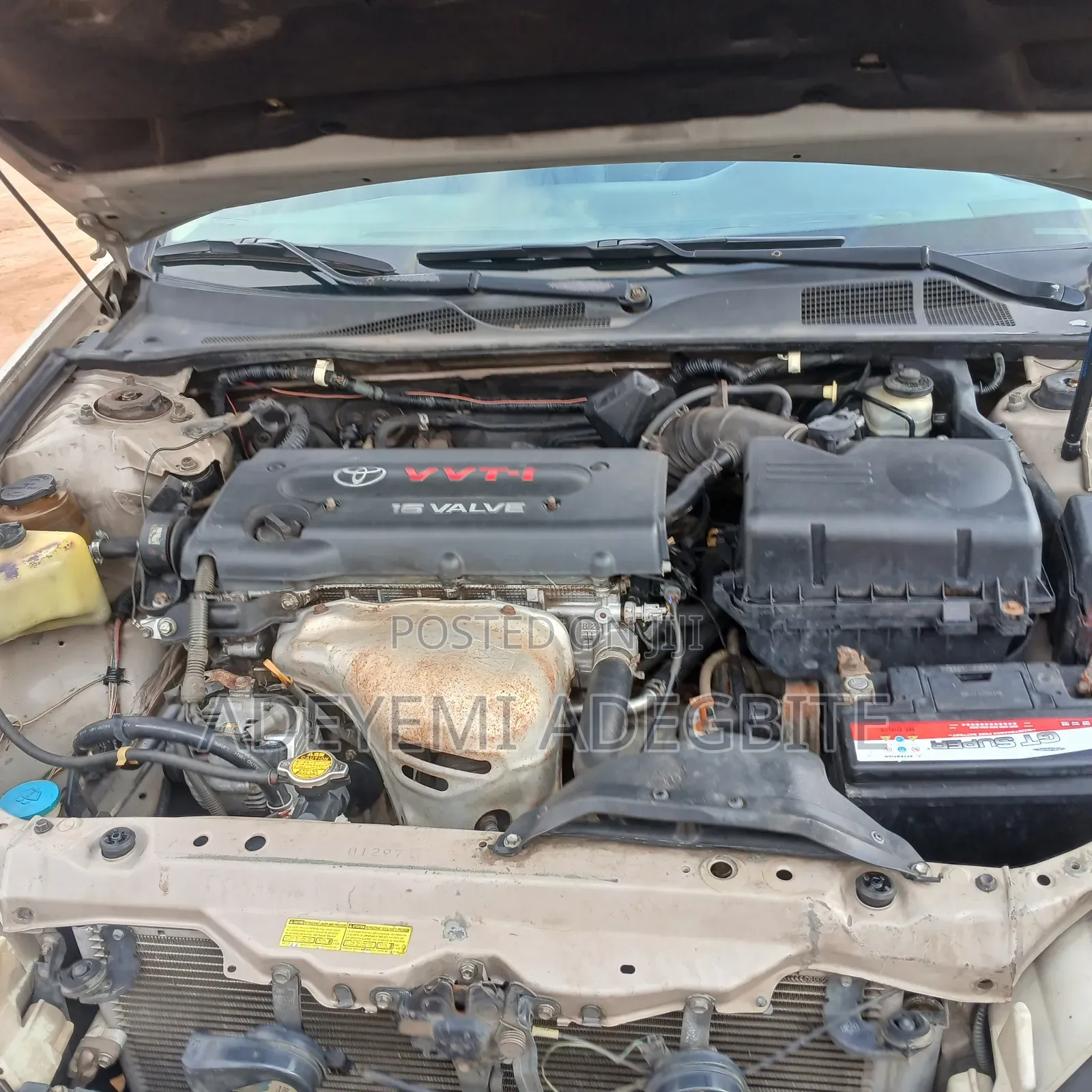 Toyota Camry 2004 Gold