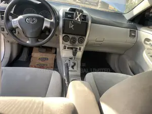 Toyota Corolla 2013 Silver