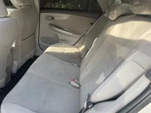 Toyota Corolla 2013 Silver
