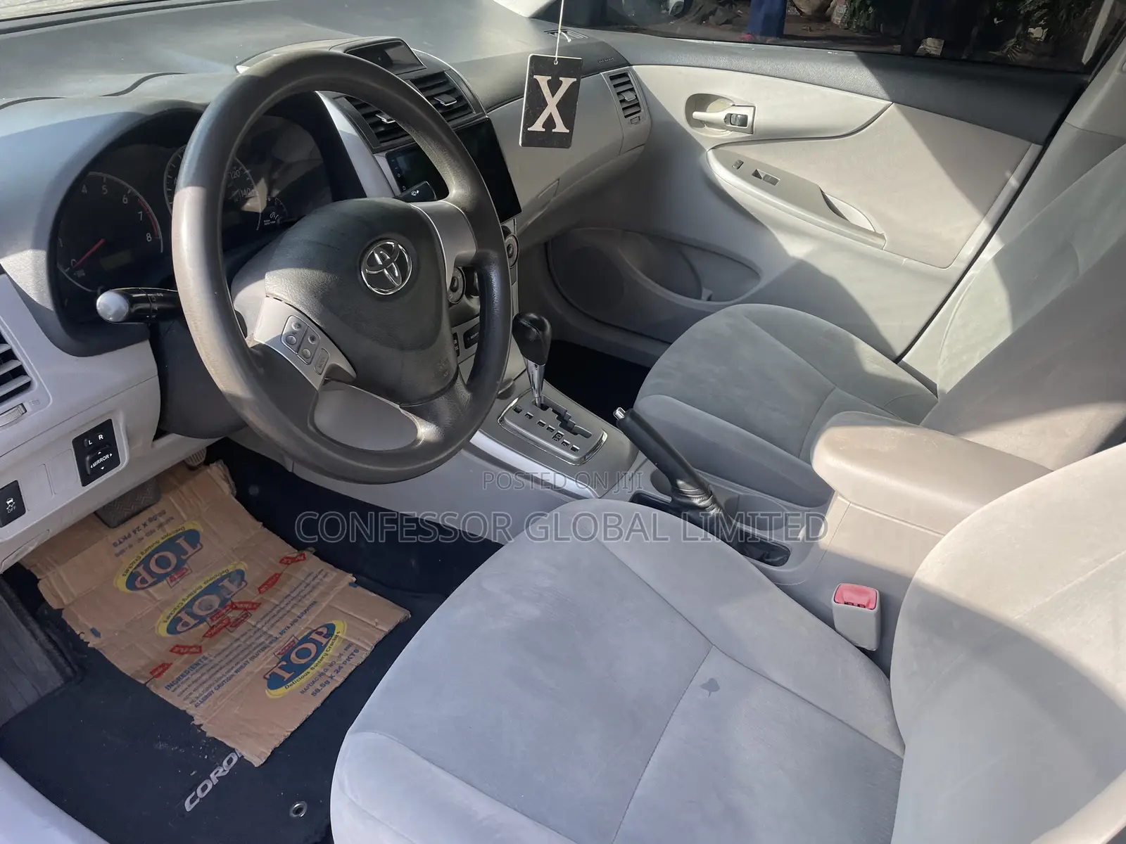 Toyota Corolla 2013 Silver