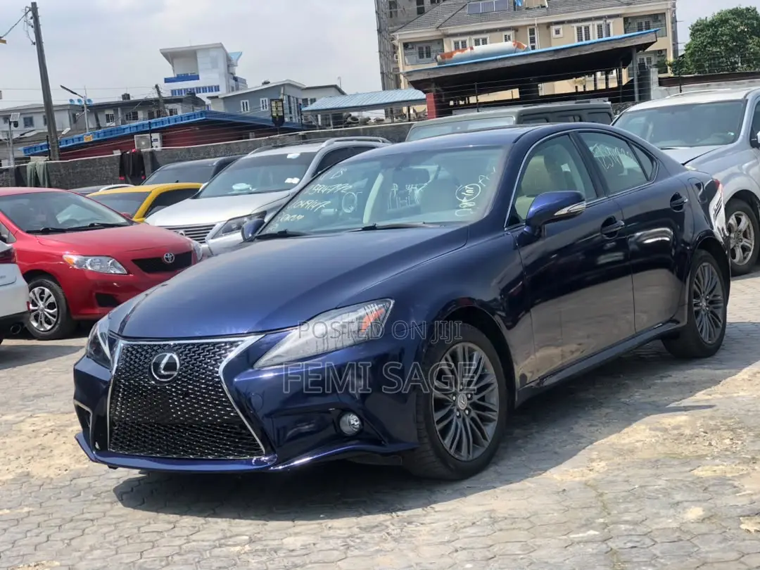 Lexus IS 250 2011 Blue