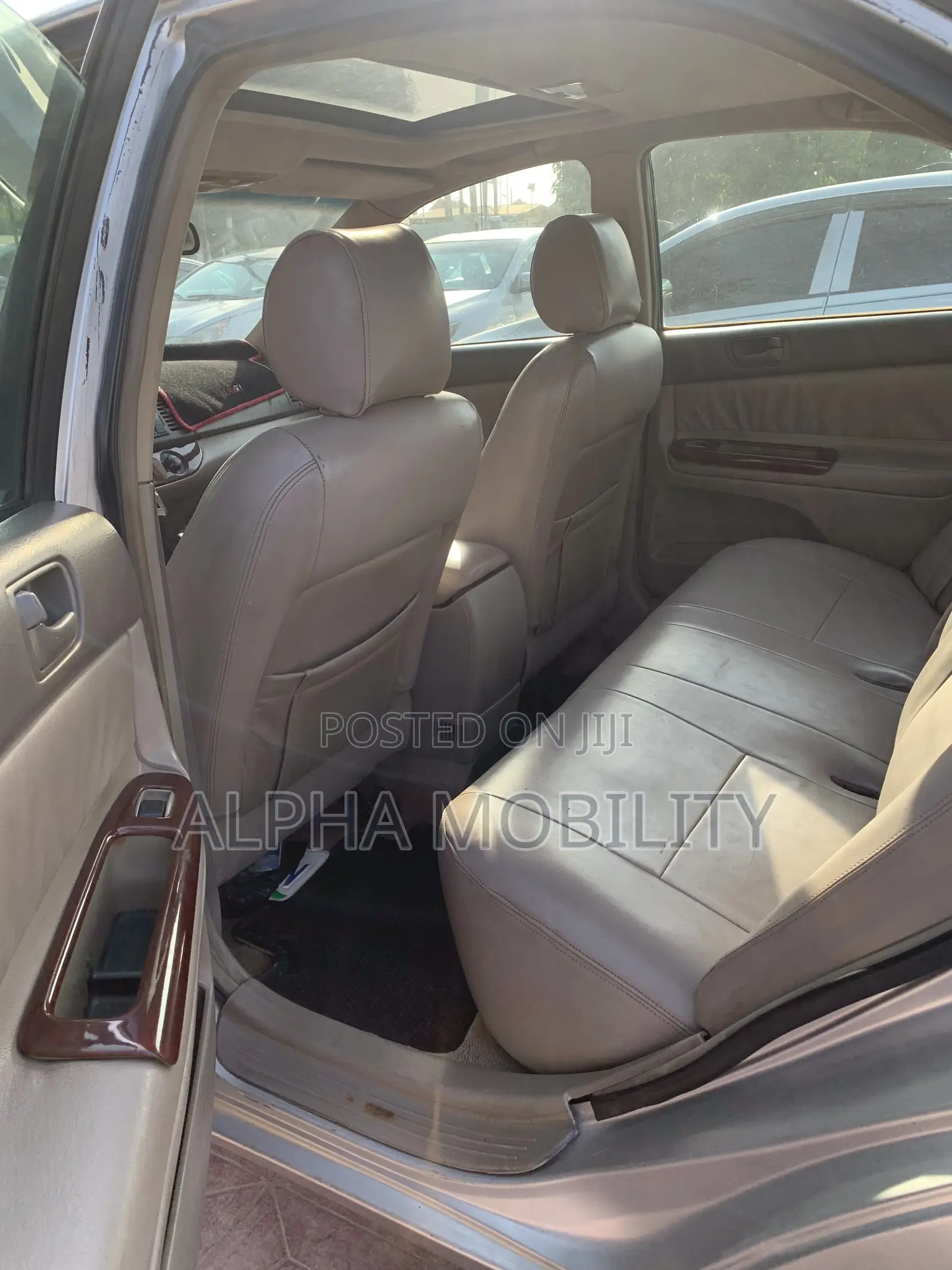 Toyota Camry 2004 Silver