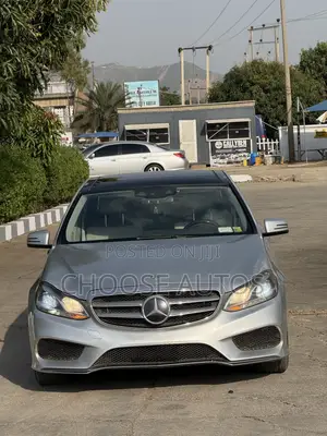 Mercedes-Benz E350 2014 Silver