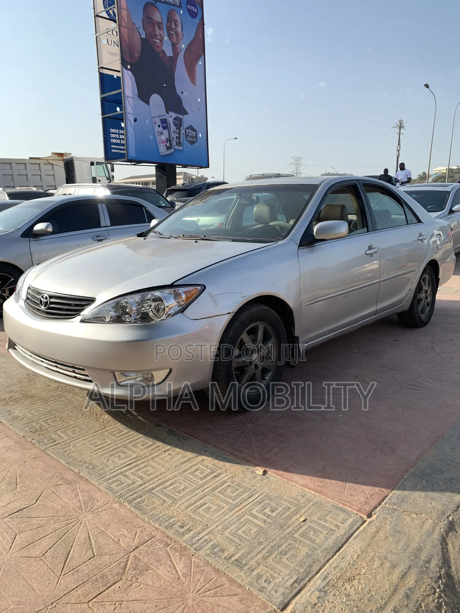Toyota Camry 2004 Silver