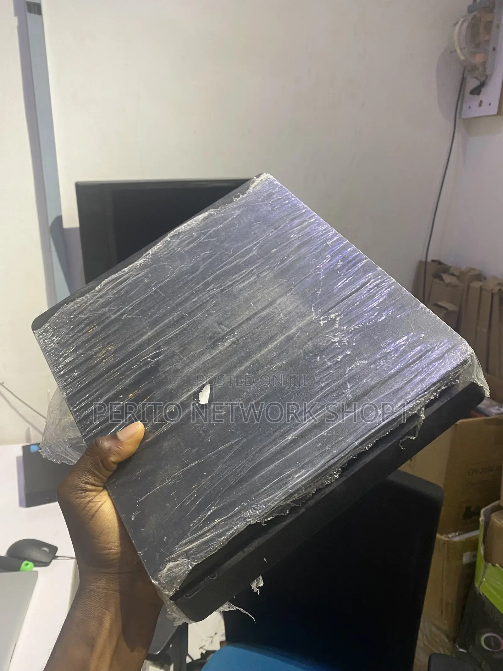 PlayStation 4 Slim