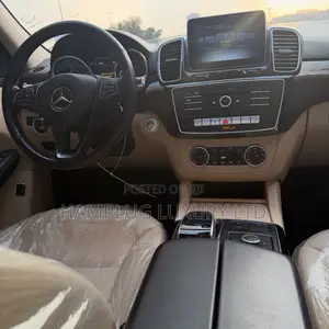 Mercedes-Benz GLE-Class 2016 White