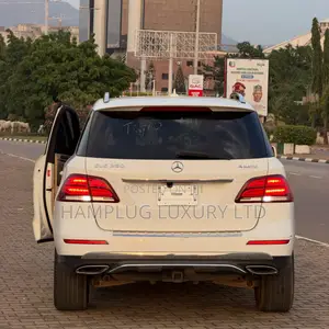 Mercedes-Benz GLE-Class 2016 White