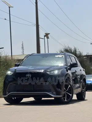 Toyota Highlander XSE 2021 Black