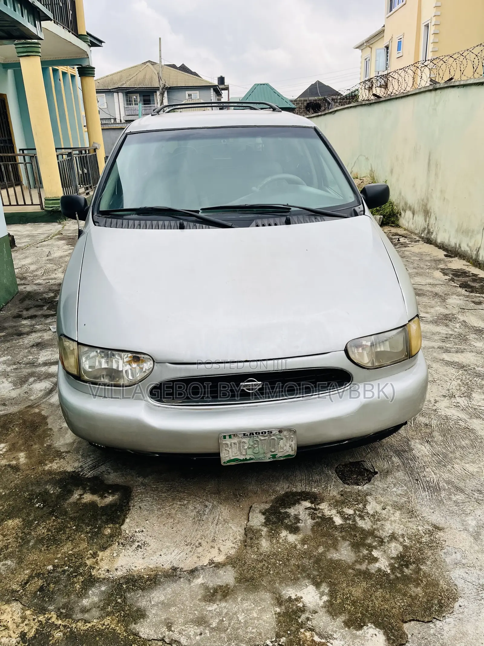 Nissan Caravan (Urvan) 2001 Grey