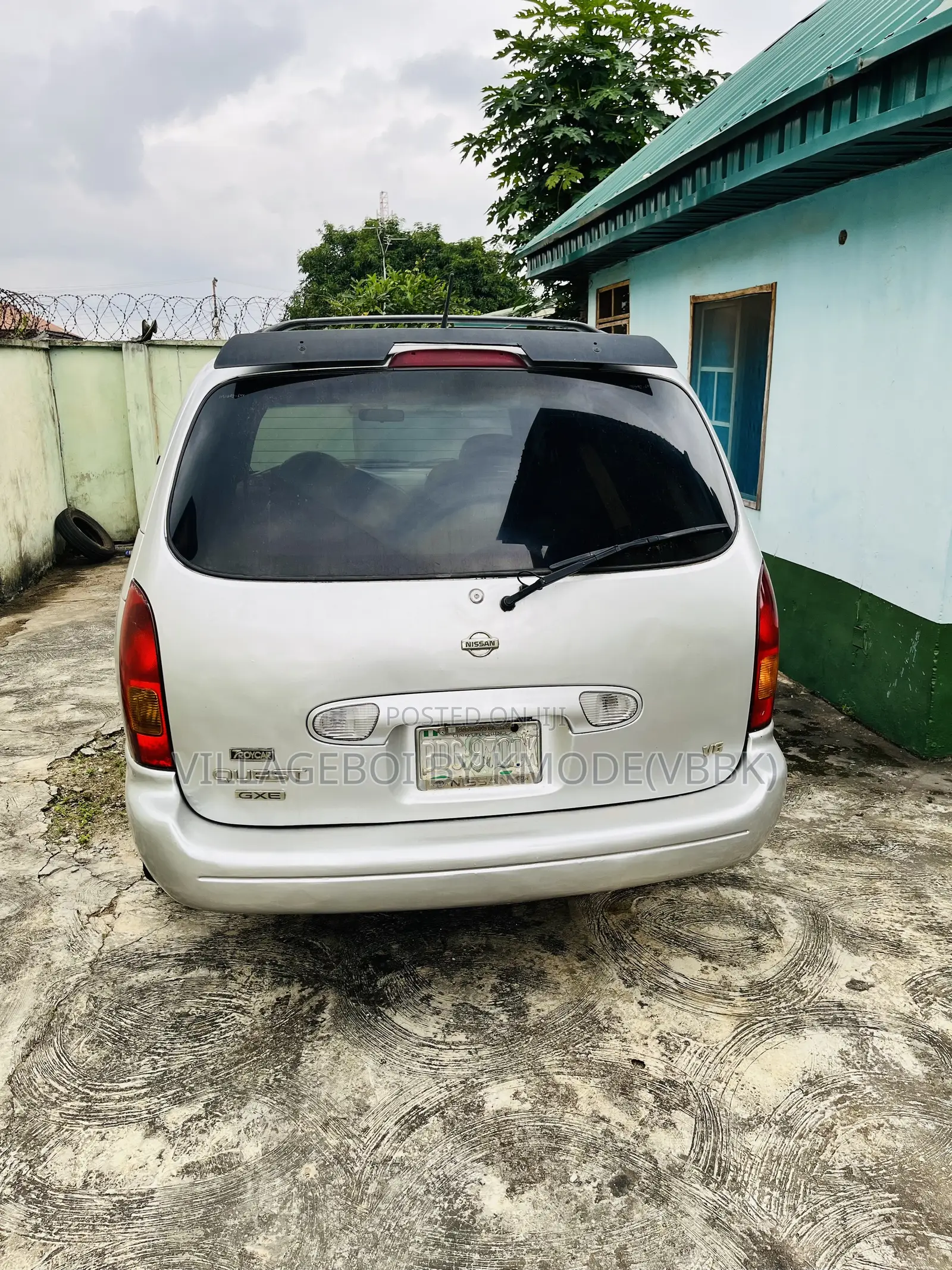 Nissan Caravan (Urvan) 2001 Grey