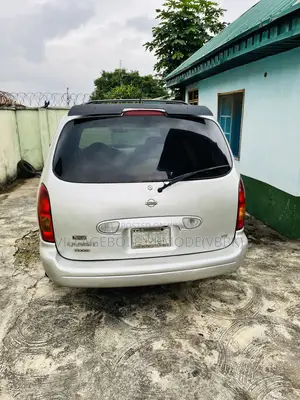 Nissan Caravan (Urvan) 2001 Grey