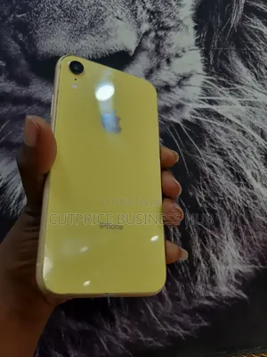 Apple iPhone XR 128 GB Yellow