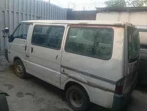 Mazda E2000 2000 White
