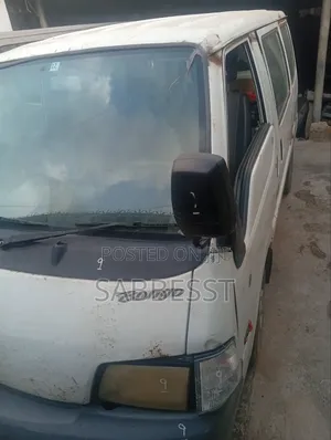 Mazda E2000 2000 White