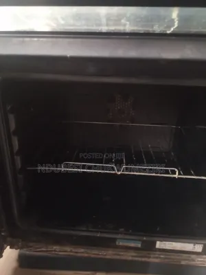 Gas Cooker With Oven