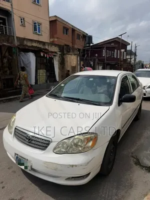 Toyota Corolla 2006 White