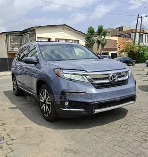 Honda Pilot Touring 8-Passenger 2022 Blue