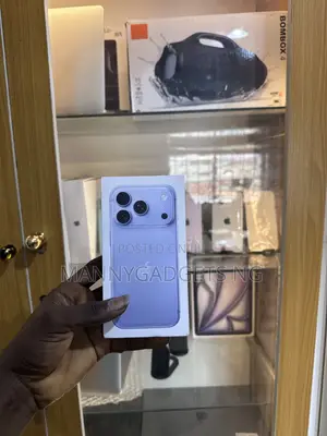 New Apple iPhone 18 Pro 256 GB Blue
