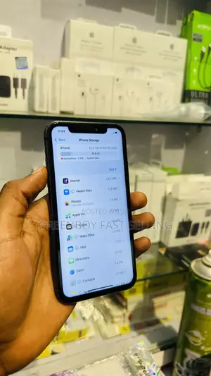 Apple iPhone 11 64 GB Black