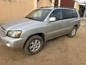 Toyota Highlander 2003 Silver
