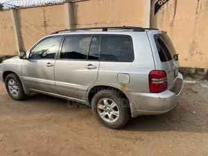 Toyota Highlander 2003 Silver