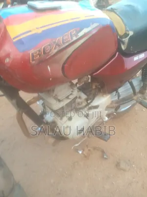 Bajaj Boxer 2021 Red