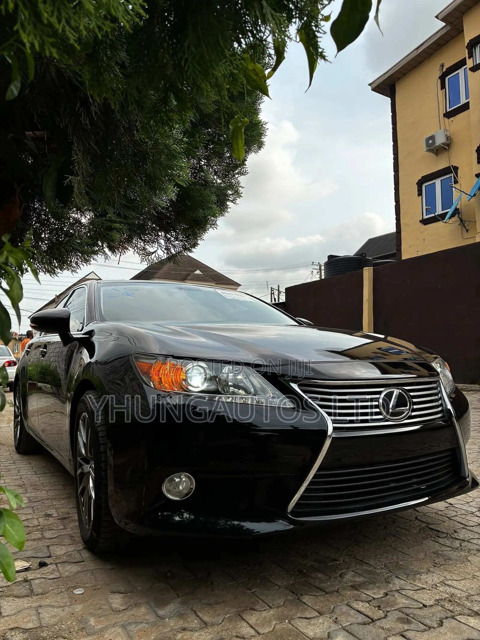 Lexus ES 350 FWD 2014 Black