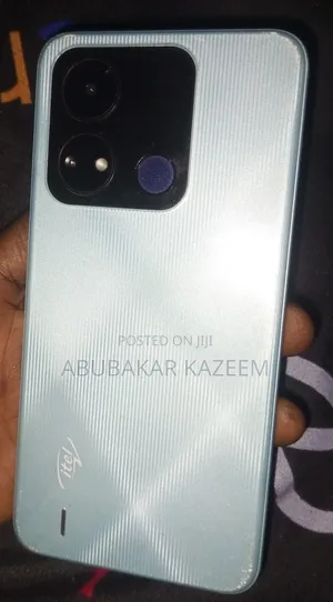 Itel A04 32 GB Blue