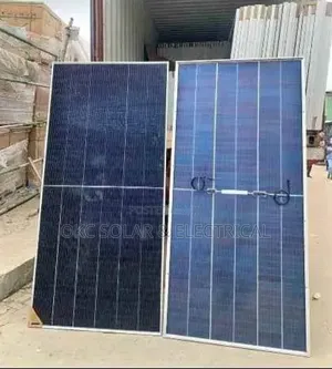 700w Jinko Solar Panels