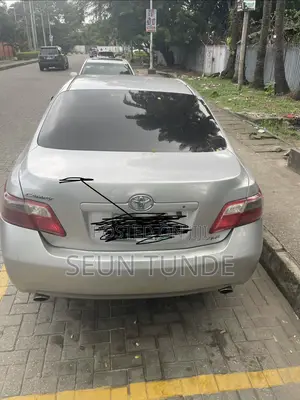 Toyota Camry 2009 Silver
