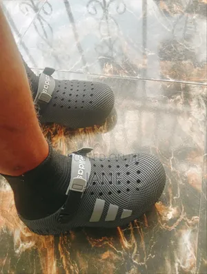 Stylish Foam Clogs for Men and Women