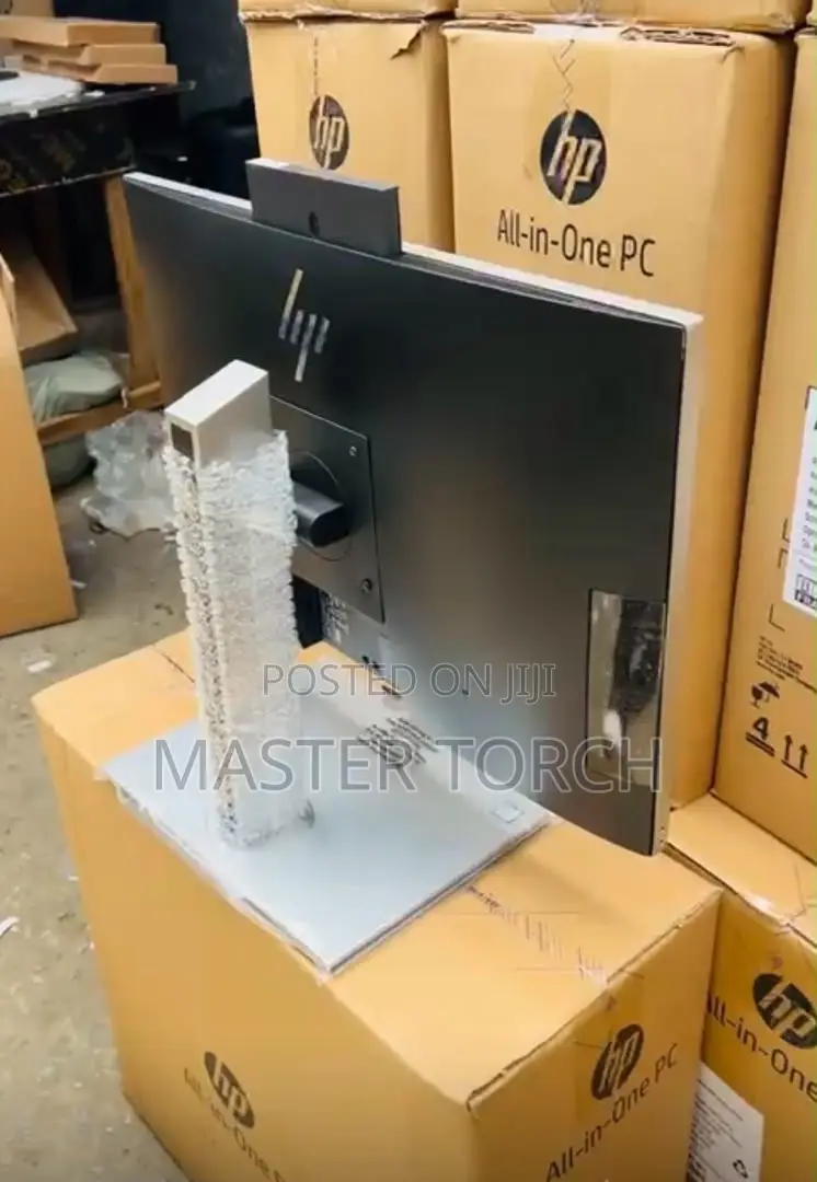 New Desktop Computer HP EliteOne 800 G3 8GB Intel Core i5 HDD 256GB
