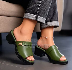 Comfortable Medium Wedge Leather Slippers Sizes 37 to 42. #CHIM