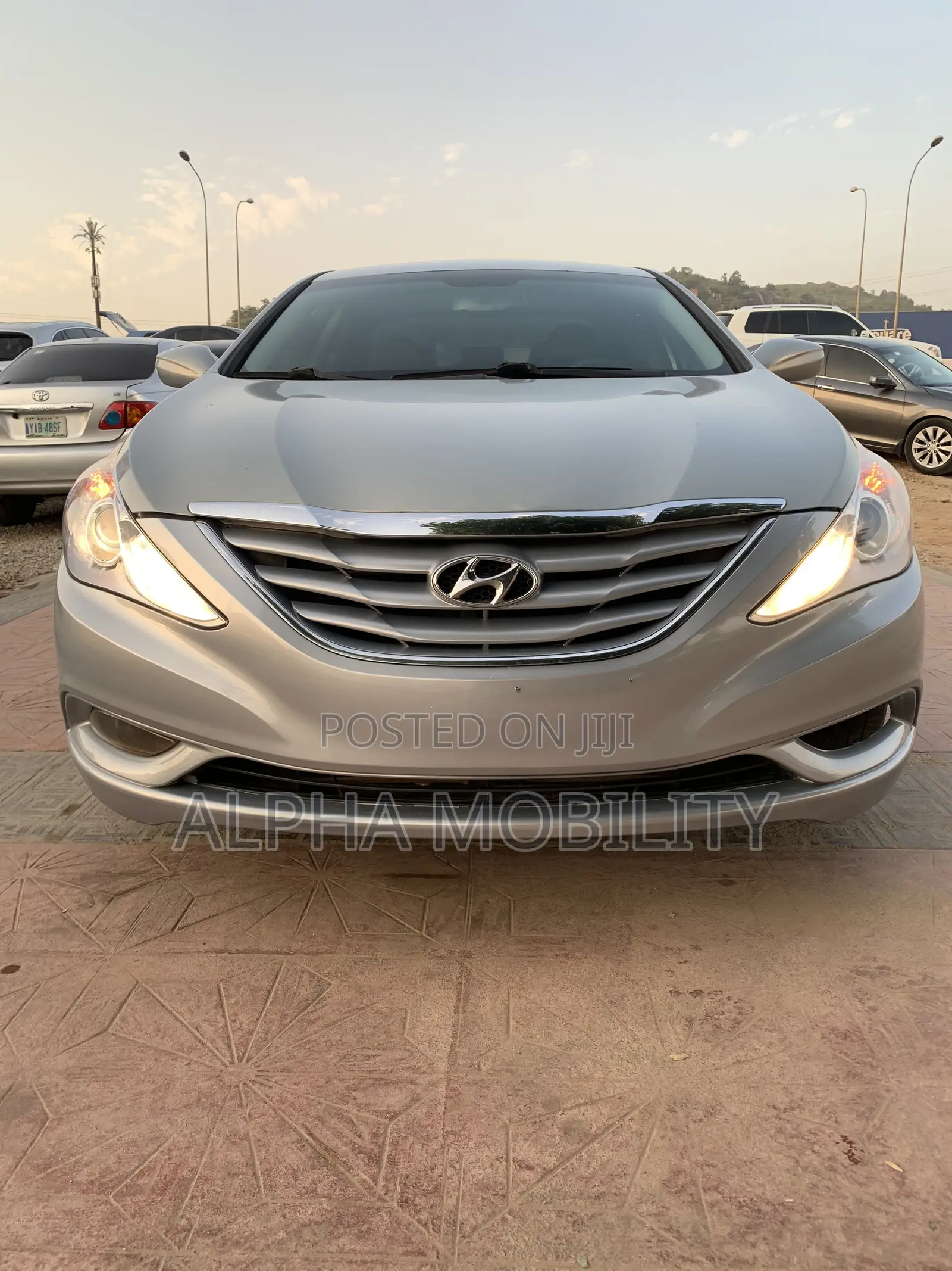 Hyundai Sonata 2013 Beige