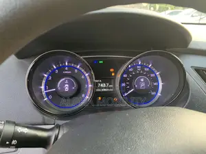 Hyundai Sonata 2013 Beige