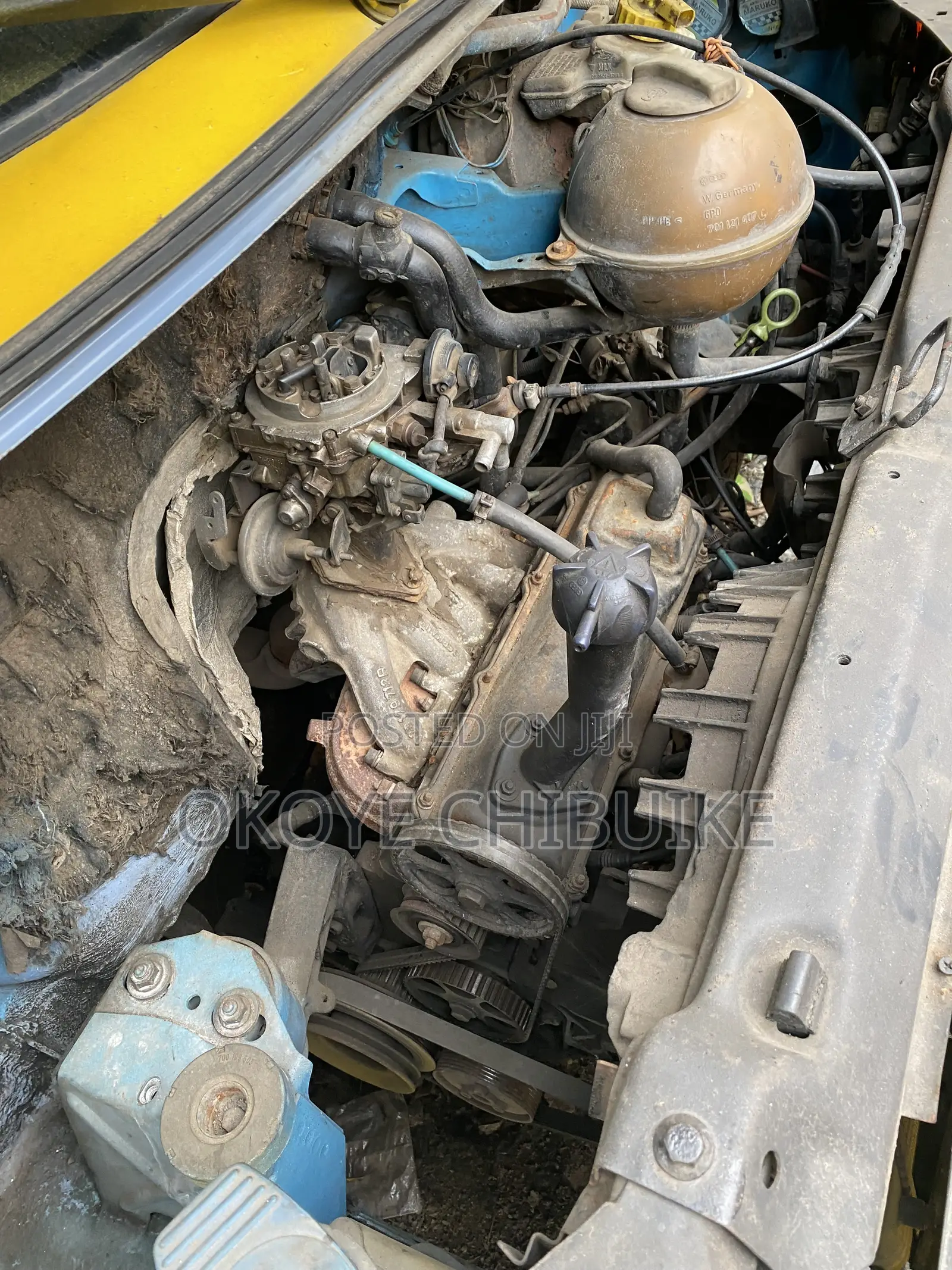Volkswagen Transporter 2004 Yellow