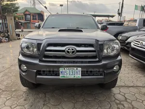 Toyota Tacoma Double Cab V6 2009 Gray