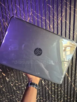 Laptop HP 17-3000 8GB Intel Core i5 HDD 500GB